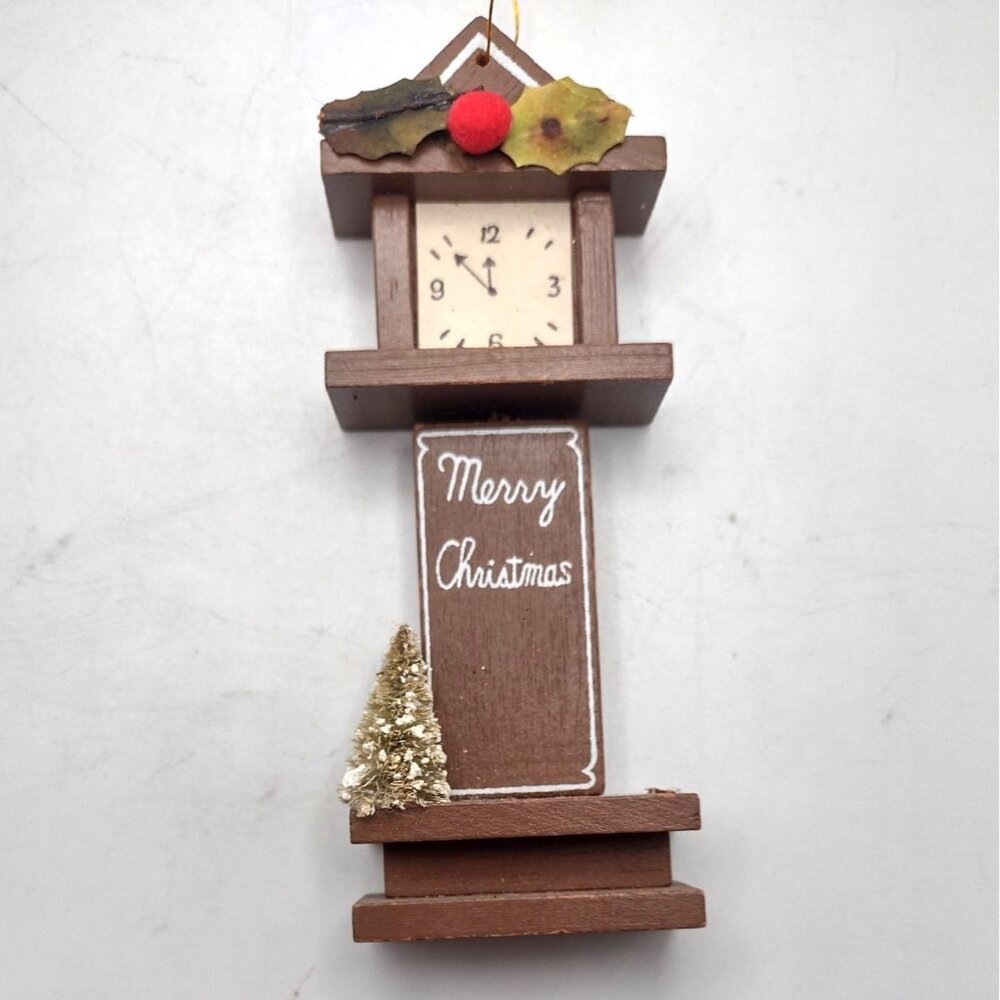 Vintage Wooden Merry Christmas Grandfather Clock Christmas Ornament 5"